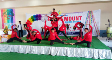 Green Mount Global School, Korali, Bhimtal organized Parents Day / Prize giving ceremony. The students presented very colorful / cultural programs. The Chief Guest Prof.  S.N. Mourya – Vice Chancellor Veterinary University, Mathura presented award to outstanding students.