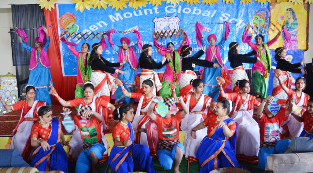 Green Mount Global School Korali 5 Km. Mile Stone Bhimtal celebrates its winter carnival. Rtd. Col. Mr. D. S. Mehr presided over the function as the chief guest.  The students display the colorful bonanza of cultural programmes. The parents and guests were so delighted to see the captivating performances of the students.